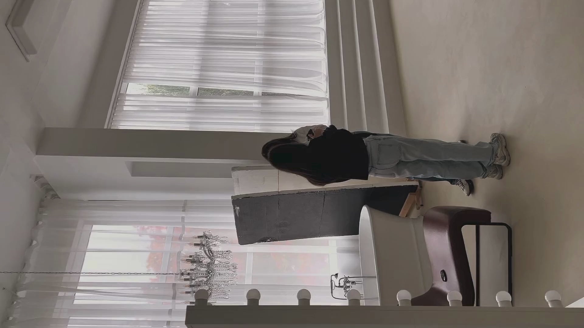 Behind the scenes of a studio photoshoot in Vilnius by Liza Peker.